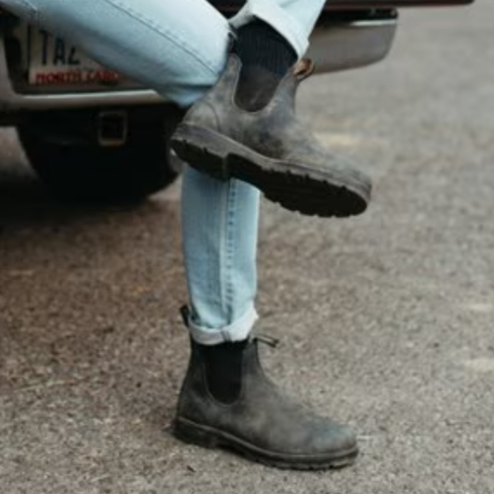 Blundstone #587 Classic Chelsea Boots Rustic Black